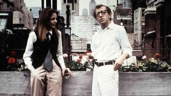 Diane Keaton, Woody Allen: “Il suo sorriso illuminava”. Al Pacino e il suo grande rimpianto