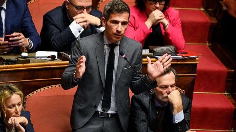 Le opposizioni contro Lisei di FdI: “Si dimetta da presidente della commissione Covid”