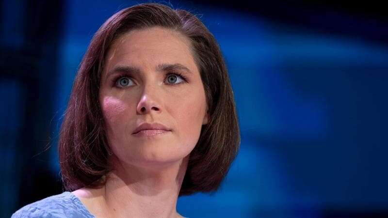 Esce Free, il nuovo libro di Amanda Knox: “Mi sento intrappolata in una nuova forma di prigione”