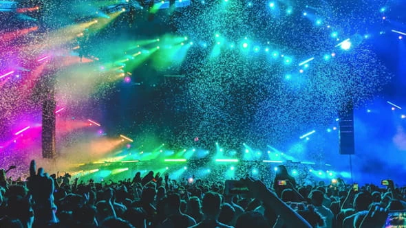 L’estate sta finendo: tra canzoni, kisscam e concerti, 10 cose da ricordare