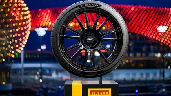 Pirelli P Zero, una performance lunga 40 anni. E con la nuova generazione aumenta la sicurezza