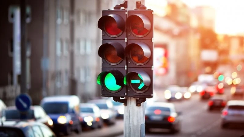 Sette italiani su 10 non rispettano il codice della strada
