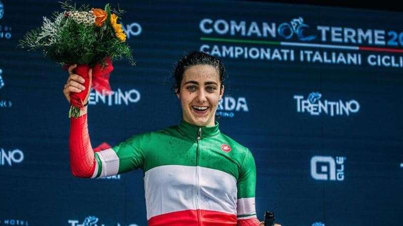 Alice Toniolli, come sta la ciclista che ha sbattuto la testa contro un muro dopo una caduta