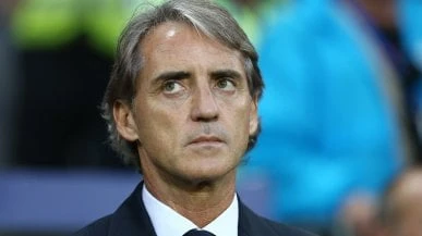 Da Jesi a Noel Gallagher (passando per Mantovani e Vialli), cinquanta sfumature di Roberto Mancini
