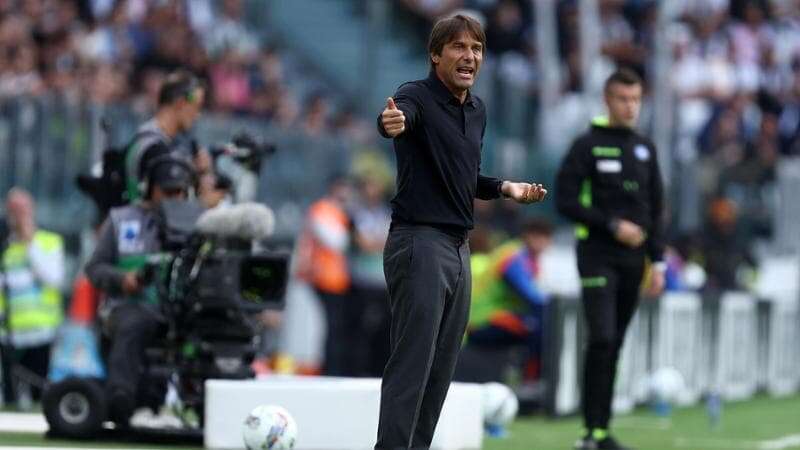 Conte: “Il rinnovo di Kvara? Lui resti concentrato su questa stagione. Col Lecce per me è una gara speciale”