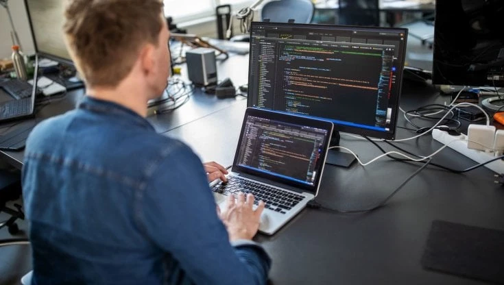 Decreto PA, oltre 400 assunzioni per la transizione digitale dello Stato