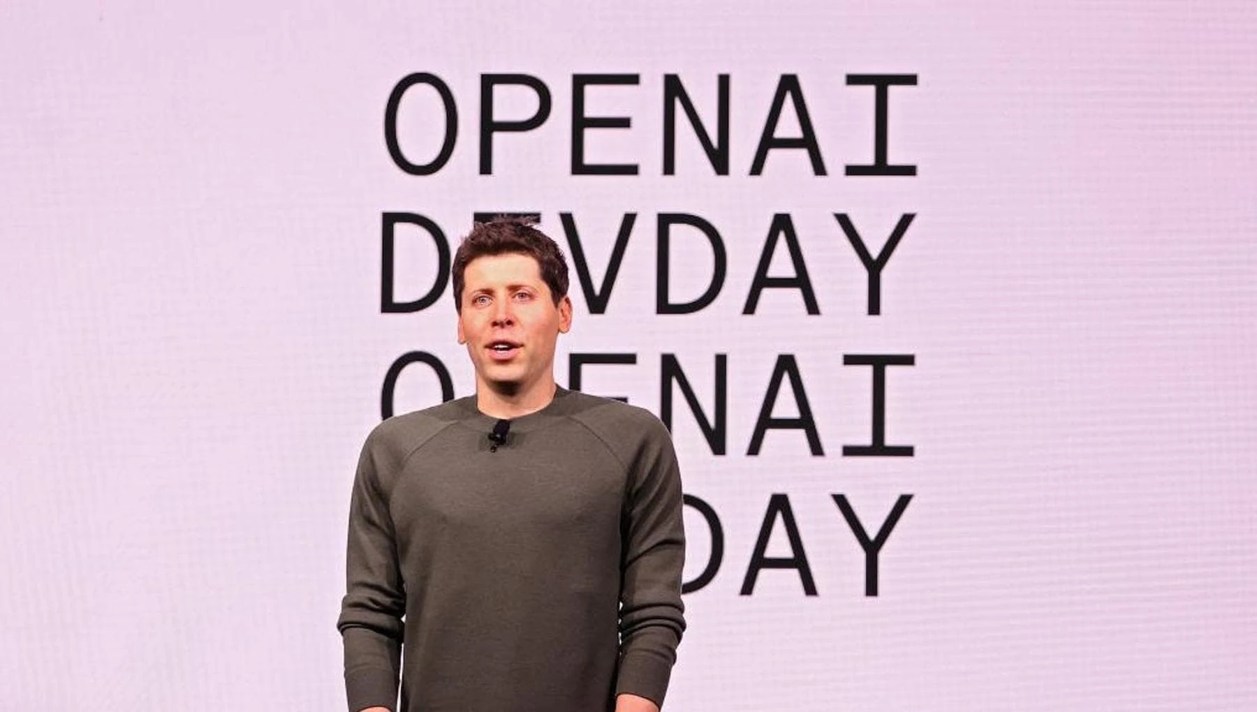 OpenAI, dipendenti ricchi dopo la vendita di azioni: in 600 incassano 6,6 miliardi di dollari