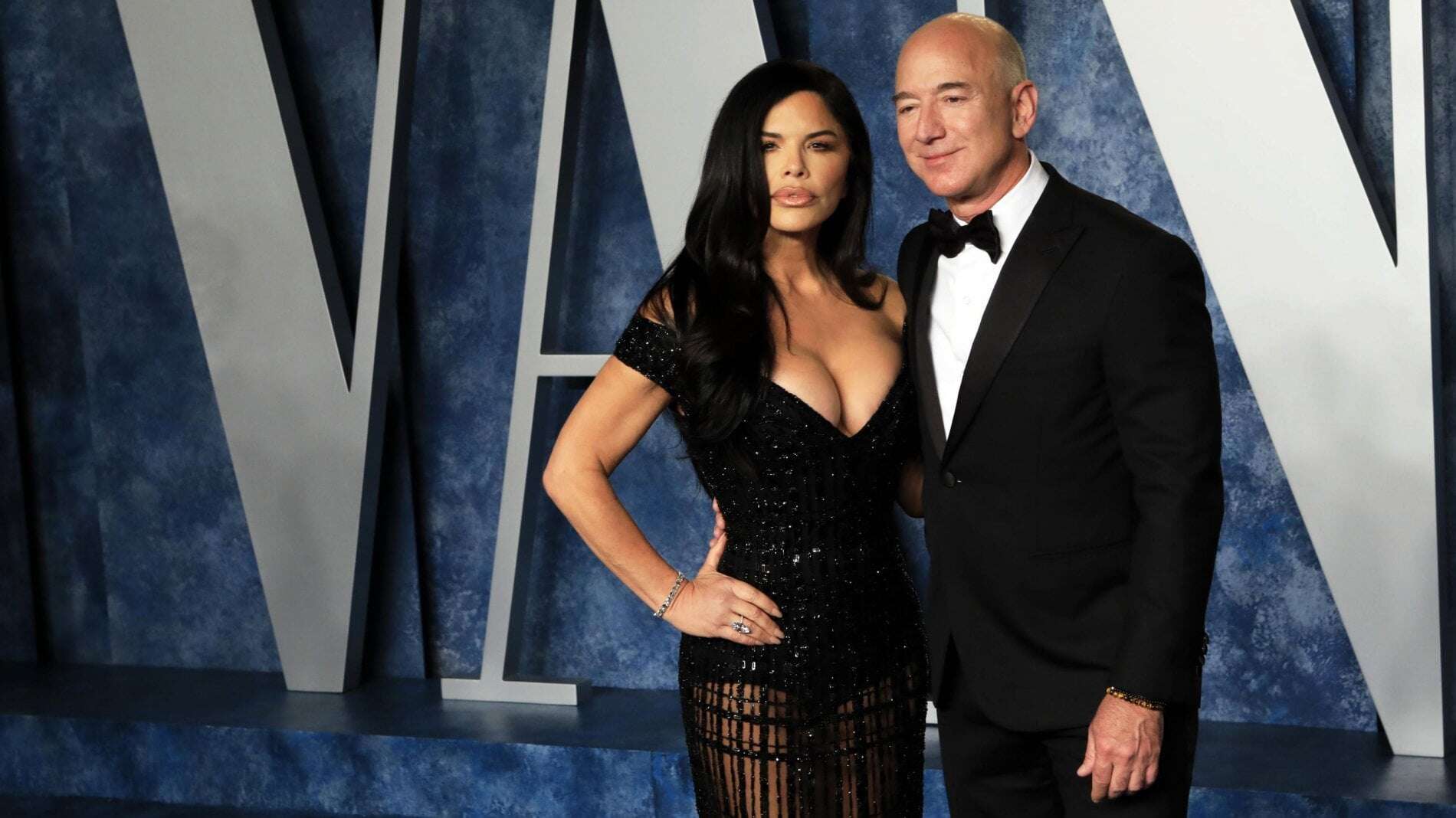 Jeff Bezos, fondatore di Amazon, verso il matrimonio con Laura Sanchez