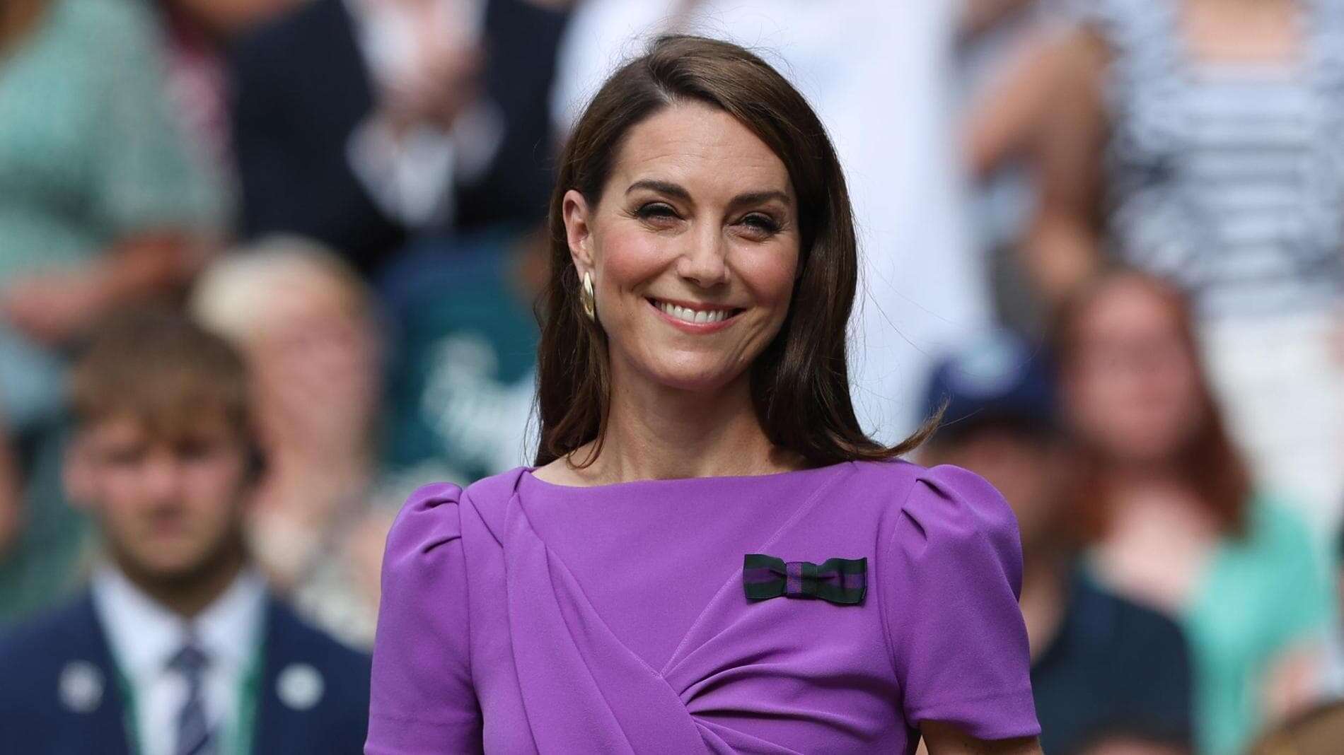 Kate Middleton, messa a Balmoral: è la terza apparizione pubblica dopo la diagnosi di cancro