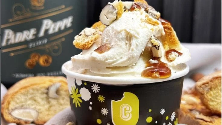 Altamura, la gelateria che compie 60 anni: “Un bicchierino a 6 euro? La qualità si paga”