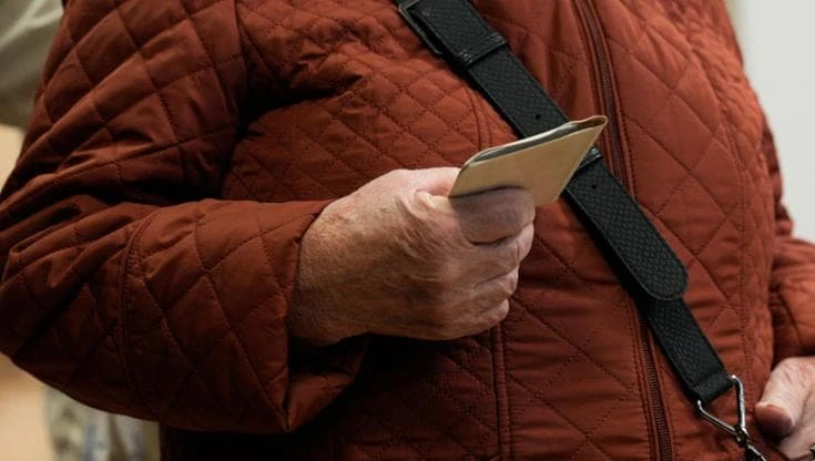 La carta di identità cartacea non sarà più valida dal 3 agosto