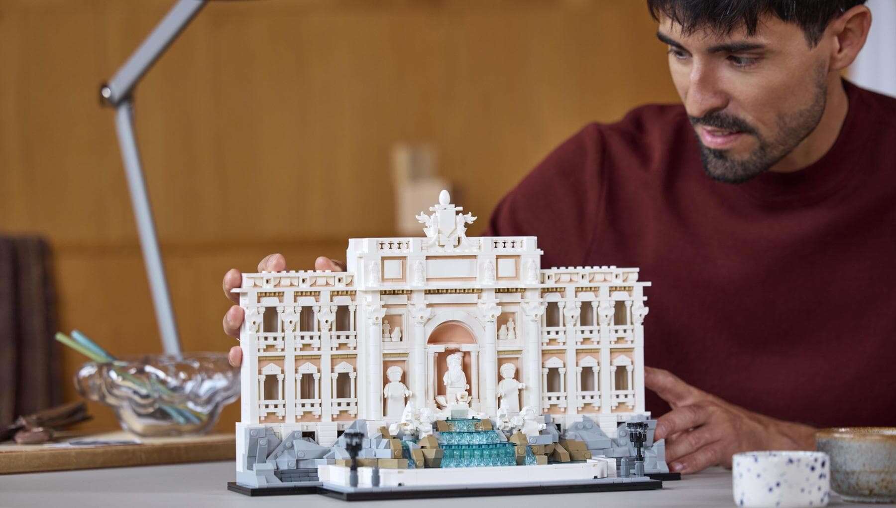 La Fontana di Trevi fatta con i LEGO è un piccolo capolavoro