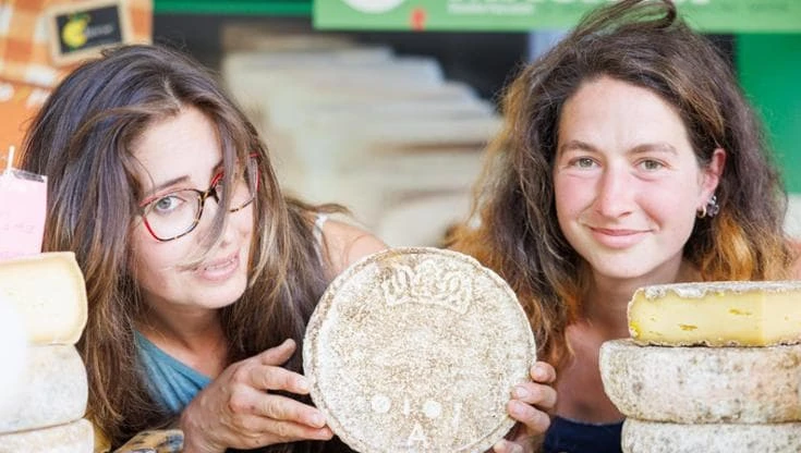 Cheese, non solo formaggio: le lotte alimentari della popolazione keniota per l’indipendenza