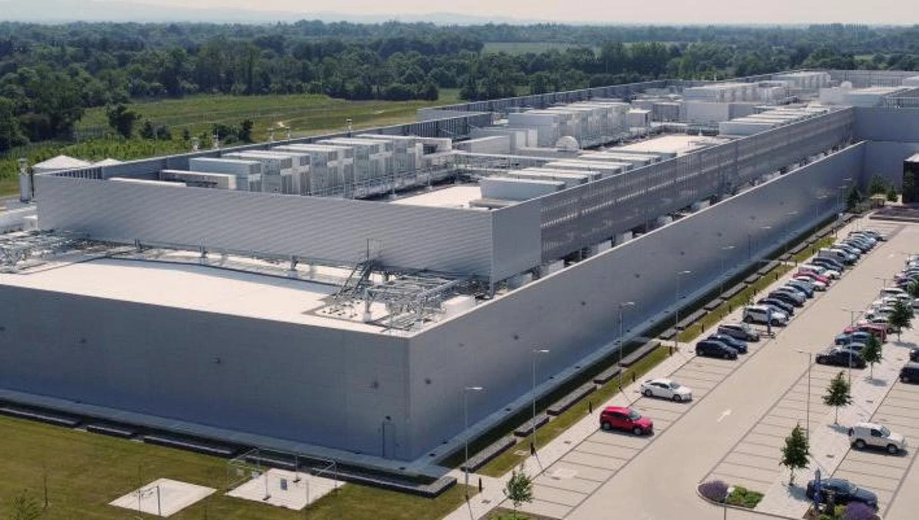 L’Ue nega di aver favorito le Big Tech sull’impatto ambientale dei data center