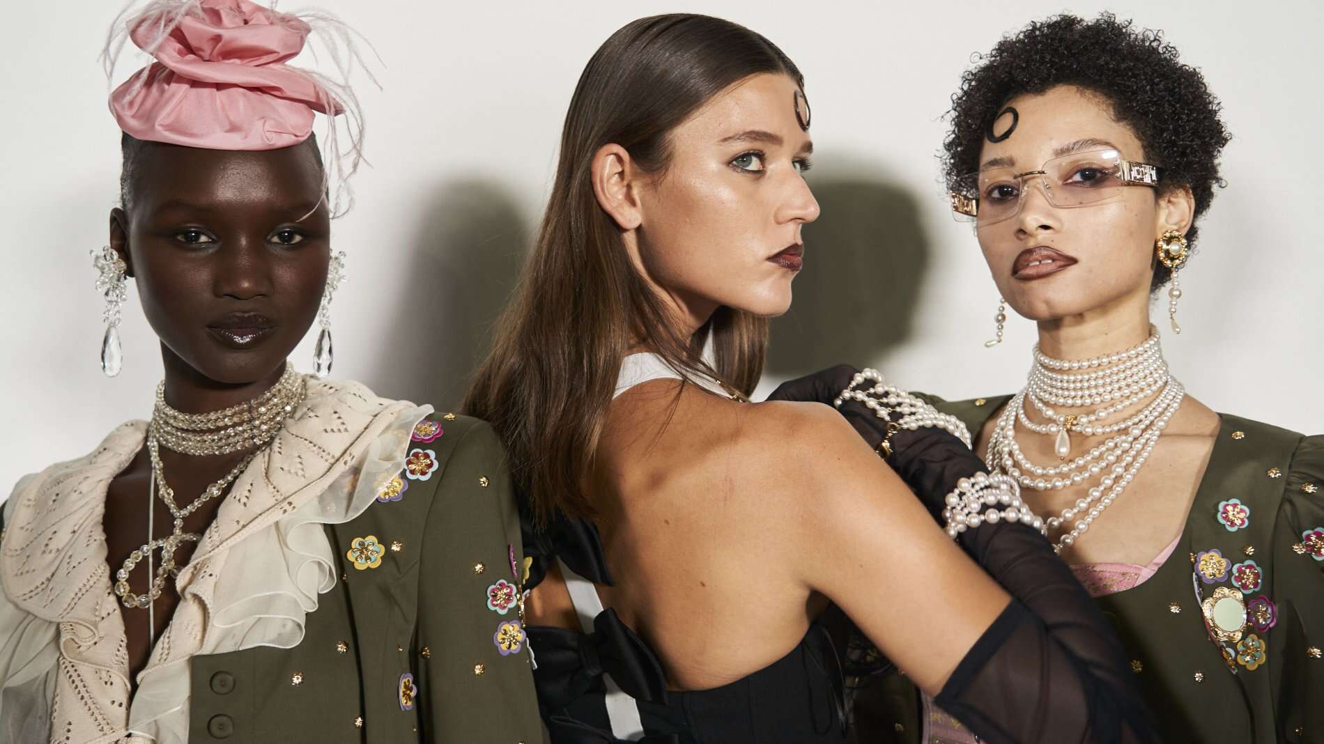 Moschino: 4 beauty look per la sfilata che celebra i 40 anni del marchio