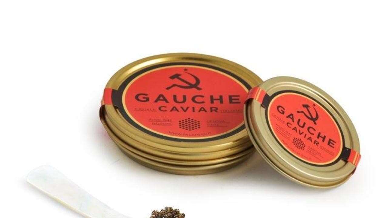 La “gauche caviar”? Tra lusso e ideologia ora esiste davvero (e si mangia)