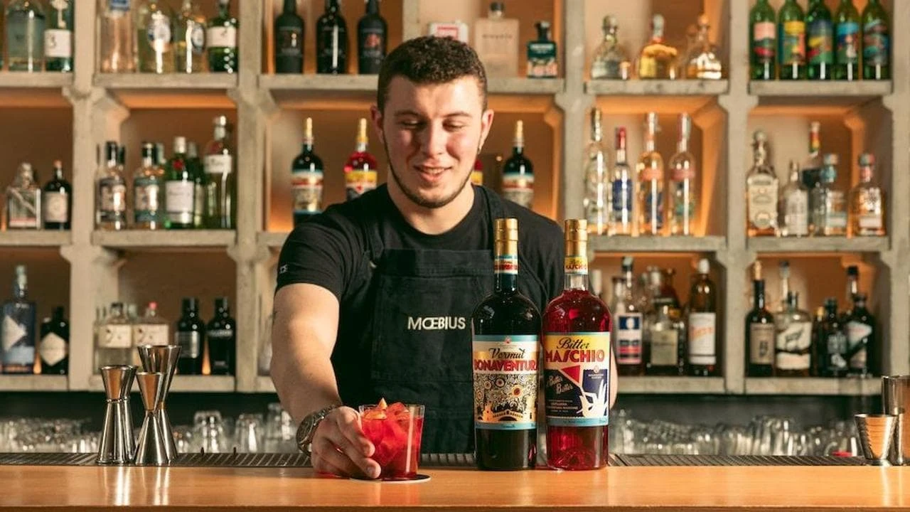 Tra bitter e vermut, Il ritorno alle origini dell’aperitivo
