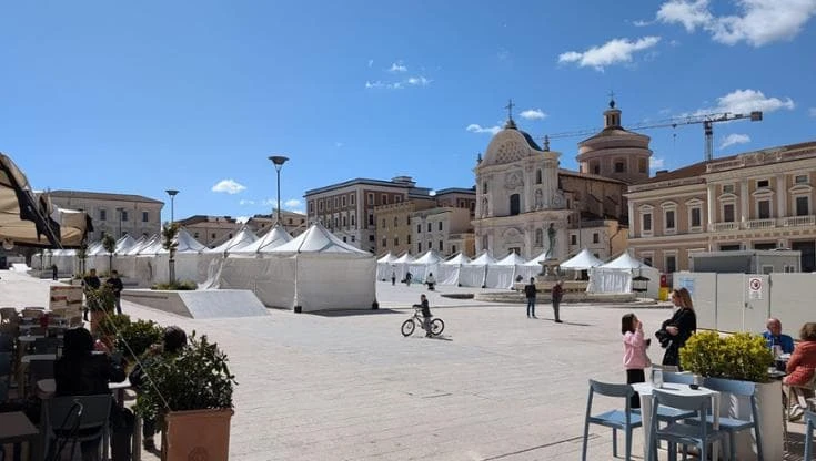 L’Aquila capitale del vino: nel centro storico una cantina diffusa a cielo aperto