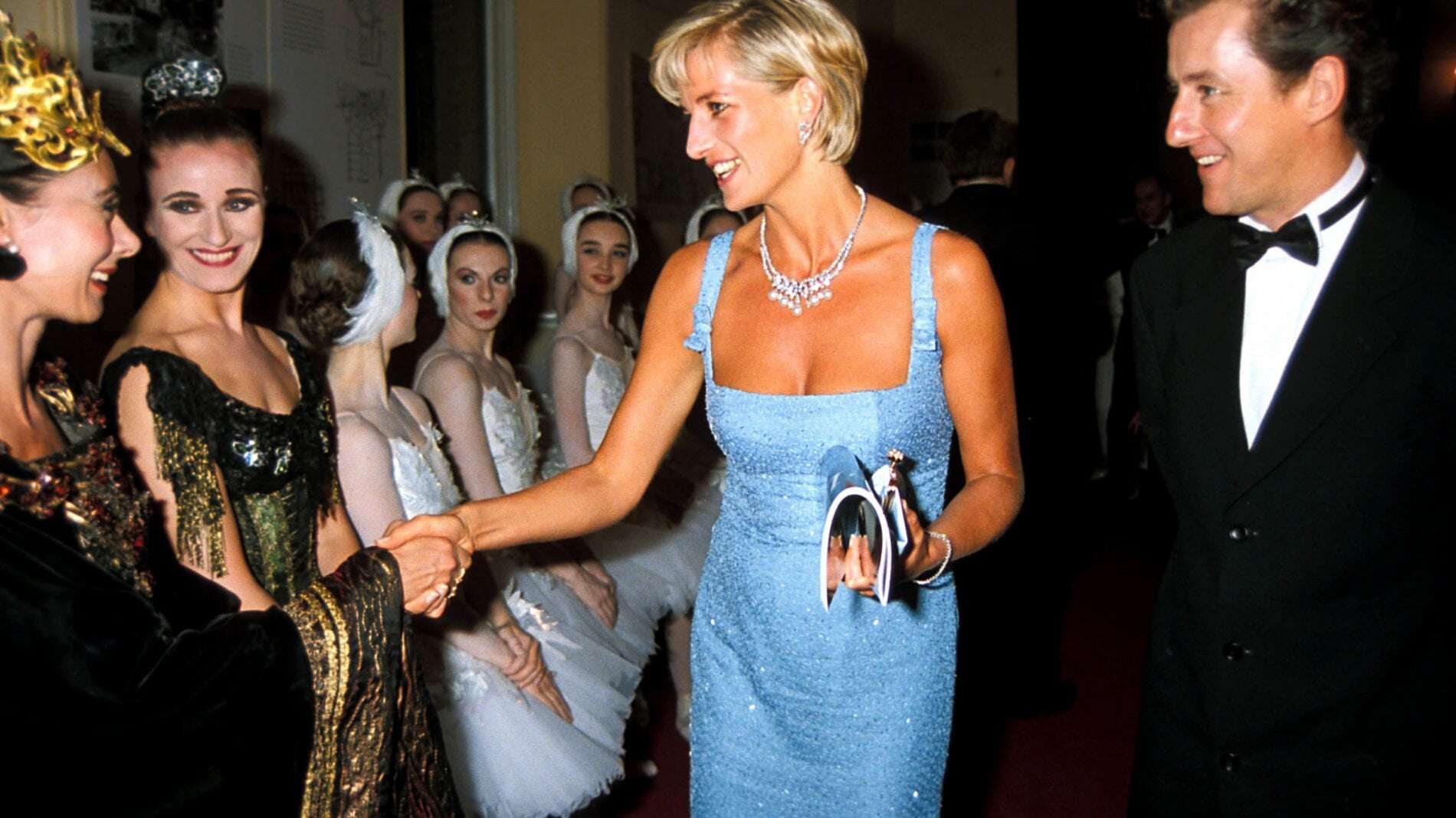 Lady Diana: all'asta la collana di Al Fayed che indossò poco prima di morire