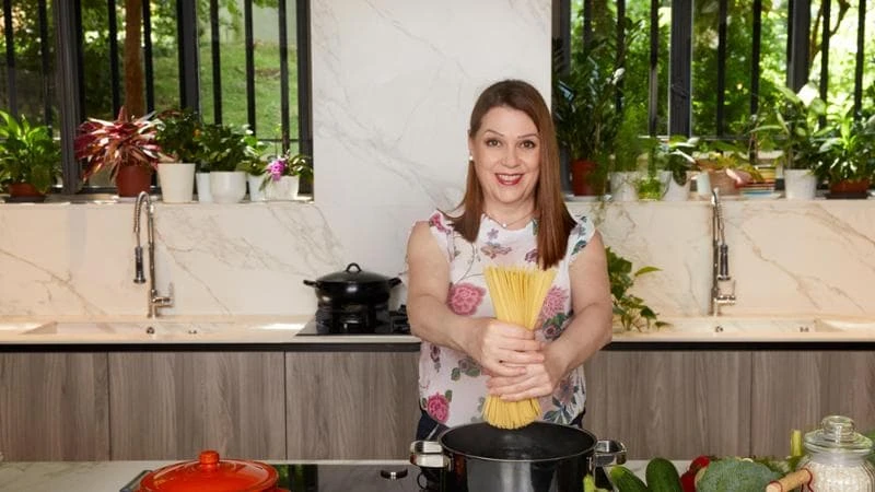 C’è + Gusto. Se il cibo è la notizia, Sonia Peronaci: 
