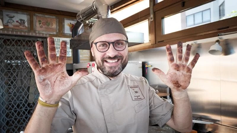 Da ingegneri a fornai nel piccolo borgo di Jenne, sulle orme di Nonna Mirella
