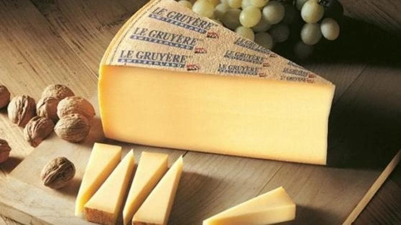 Giro d’Italia del Gusto: mortadella di fegato e formaggi all’ombra dei castelli svizzeri