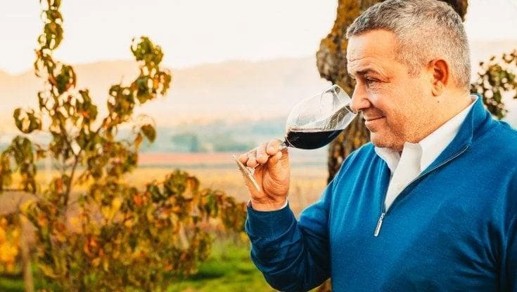 Vino, Caprai cede la maggioranza ad Angelini Wines: “Resto alla guida e mantengo il 35%”
