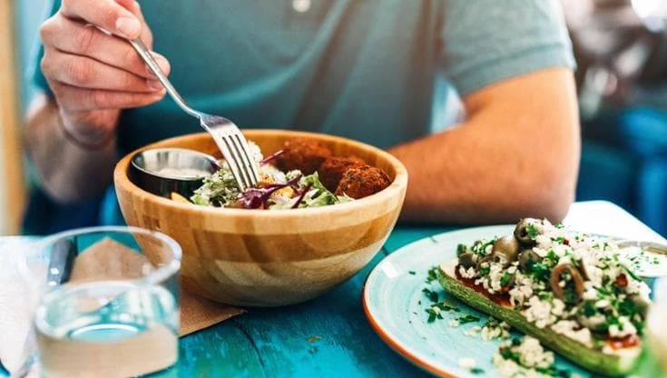 La cucina è sempre più verde: ecco i migliori 20 ristoranti vegani del mondo