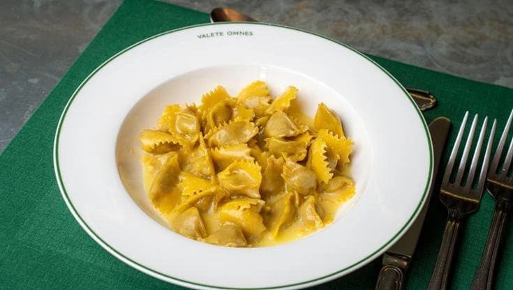 Cibo, bellezza e arte: a Buonissima Baronetto ritrova Cracco e punta sullo Chef’s table