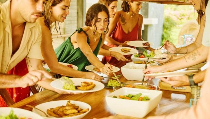 Avete paura di ingrassare? Attenti alla “sindrome da buffet”