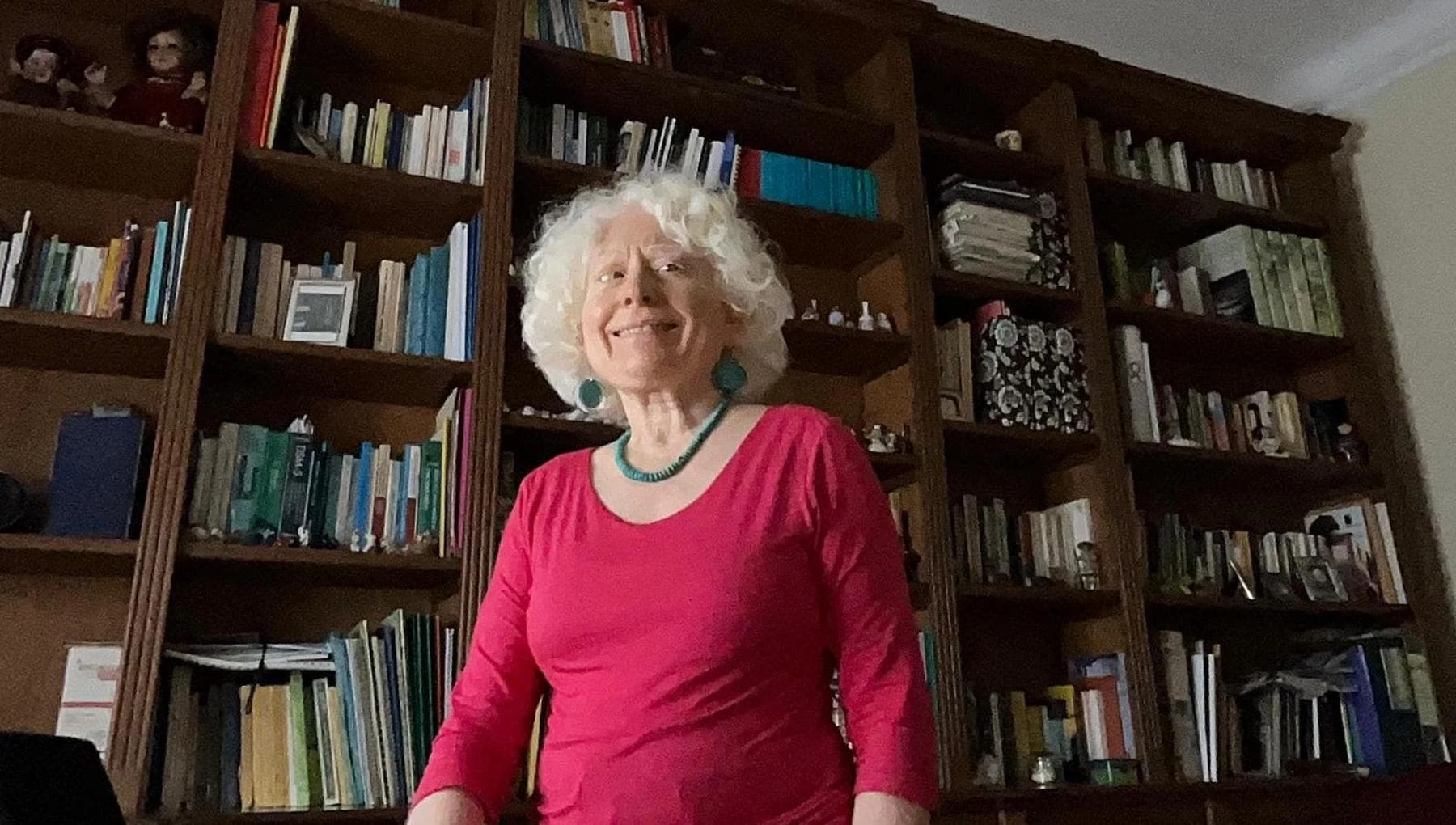 Laura e l’albinismo: “Evito che l’insicurezza sia un limite più grande di quello genetico”