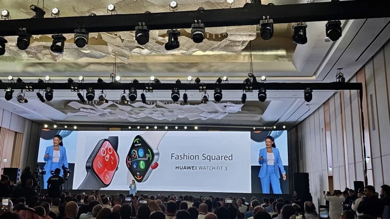 Huawei sfida di nuovo Apple, i nuovi smartwatch e notebook spingono sul design