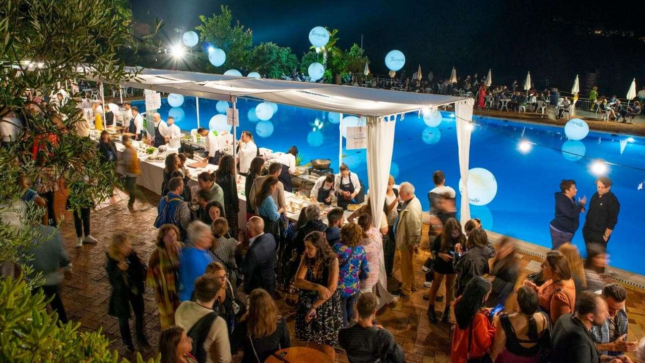 Ischia Safari 2024, ecco 15 assaggi che tra gourmet e pop raccontano la festa del cibo