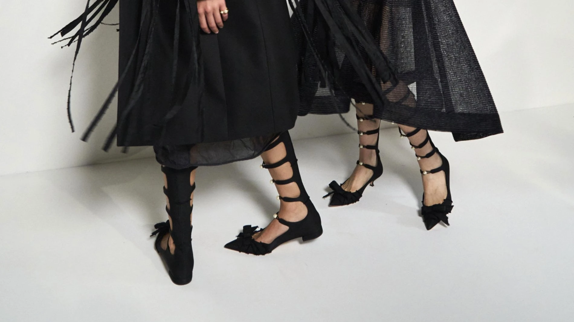 Sandali, ballerine, sabot... 10 modelli di scarpe per la prossima primavera