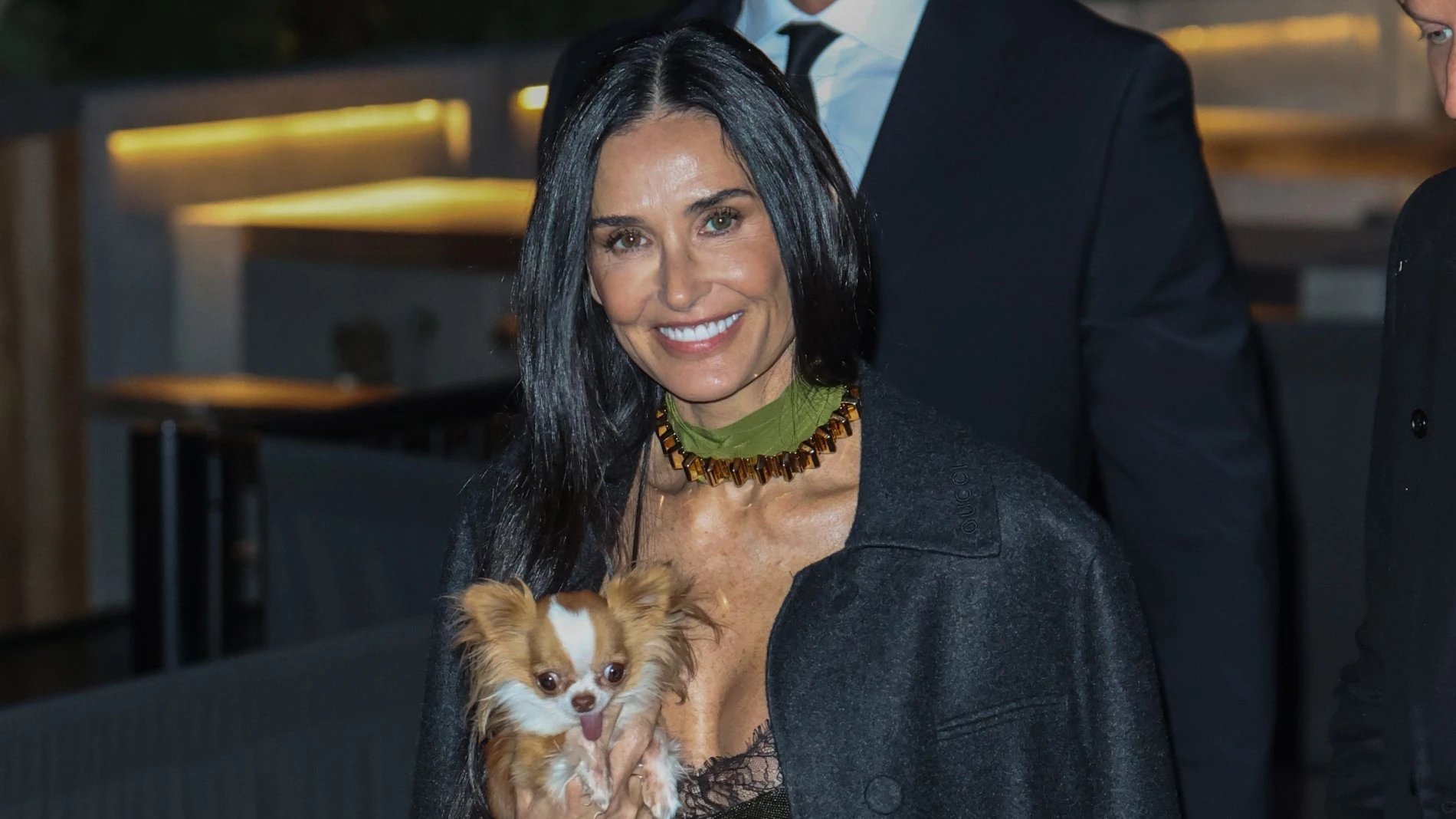 Gucci: Demi Moore, Kate Moss con la figlia Lila, Dua Lipa e gli altri vip in prima fila per la sfilata Cruise a Londra