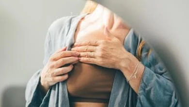 Tumore al seno, così si riduce il rischio di recidiva nelle pazienti più giovani