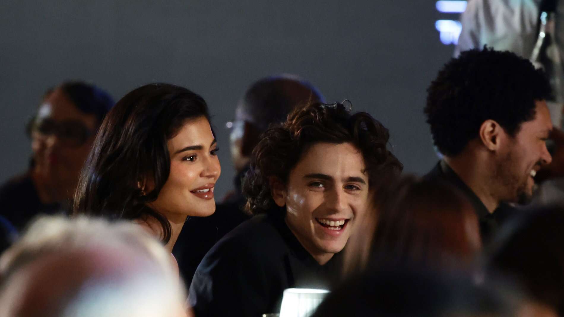 Kylie Jenner e Timothée Chalamet, il primo evento da fidanzati. Ma sul red carpet ancora separati