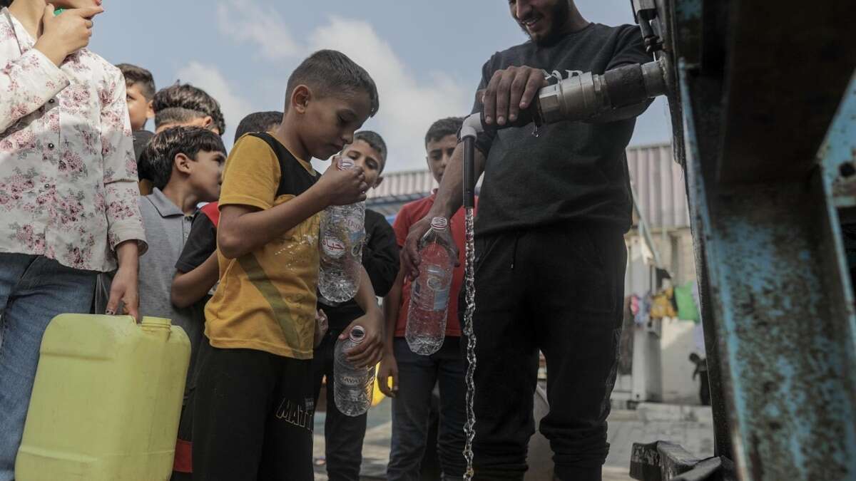 Solo 3 litros de agua: la sed impuesta a Gaza