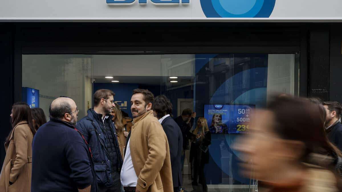 Digi culmina su asalto a Movistar, Orange y Vodafone tras robar un millón de clientes y conseguir los remedies de la fusión