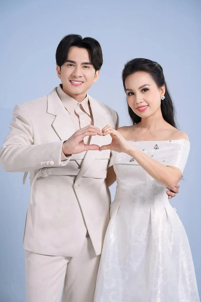 Lý do Đan Trường từ chối hát ở liveshow của Cẩm Ly