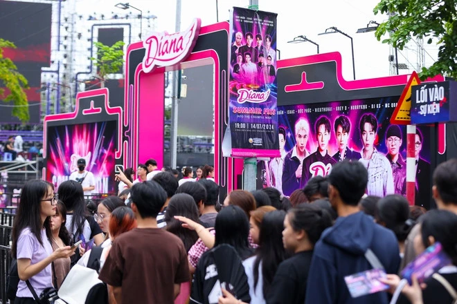 Trúc Nhân dạy tiếng Thái cho hàng chục nghìn khán giả của Diana SUMMER FEST 2024, gây bất ngờ khi hé lộ lý do thường xuyên đến Cần Thơ