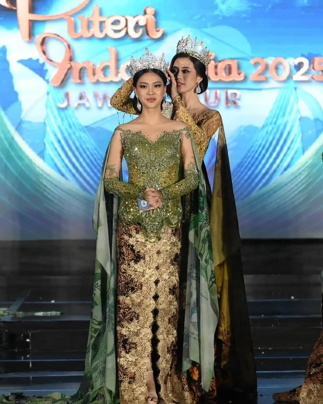 4 cô gái đăng quang ở cuộc thi hoa hậu lâu đời nhất Indonesia