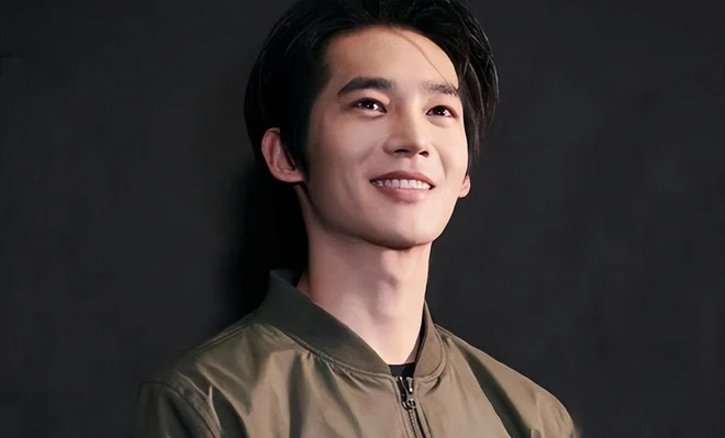 Mỹ nam được cả showbiz bao che tội lỗi