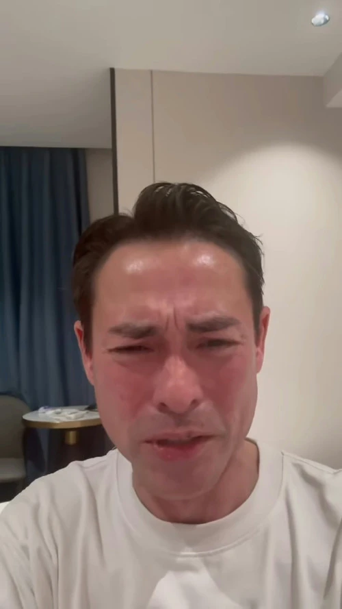 Diễn viên Tuấn Kiệt bất lực cầu cứu