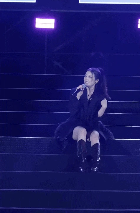 Jiyeon sang Việt Nam, tất cả đều hoàn hảo chỉ thiếu mỗi SOOBIN