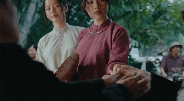 SOOBIN - Binz giả mù lừa gái trên phố, bị Tự Long mắng từ sáng đến đêm