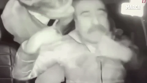 Võ sĩ quyền Anh đối diện 33 năm tù vì cắn tài xế taxi