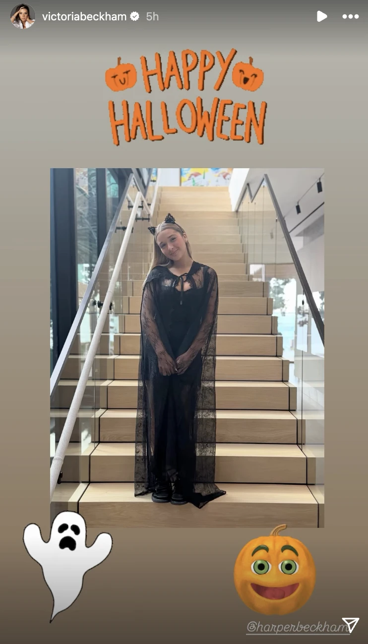 Tiểu thư Harper Beckham diện đồ sexy, khoe vóc dáng phổng phao tuổi dậy thì, xinh đẹp vạn người mê