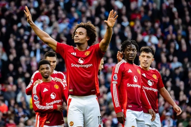 Xác định 4 cặp tứ kết Cúp C2 châu Âu: MU và Tottenham gặp thử thách lớn