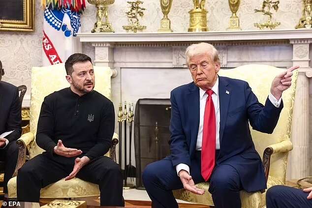 Ông Trump tỏ thái độ bất ngờ khi thấy ông Zelensky không mặc vest: Báo Anh công bố tình tiết hé lộ sự thật